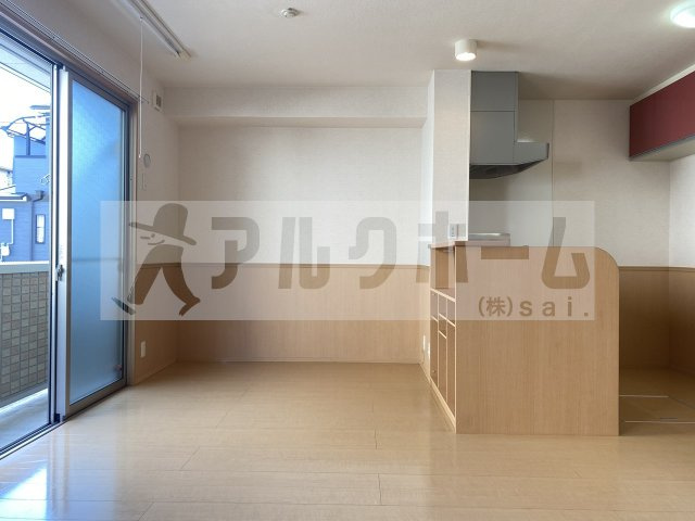 レフィナードカルチェC棟の居間・リビング