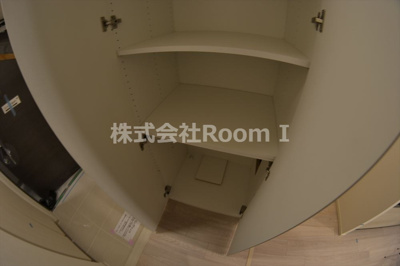 【収納】 | ザ・パークハビオ天満橋 | ちょっとした収納スペースも充実しています