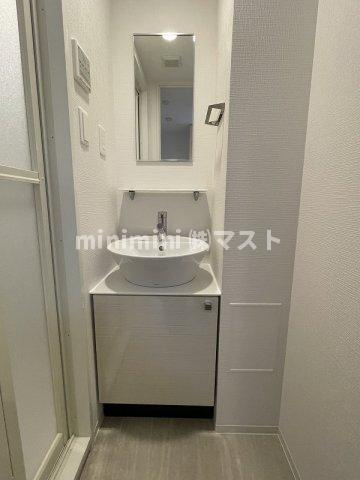エスリードレジデンス大阪福島イーストの洗面所