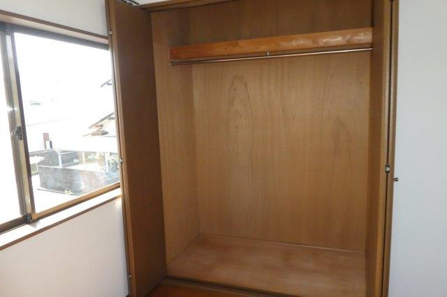 緒形貸家Eの収納