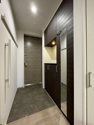 【玄関】 | シュノミリア【SHM】