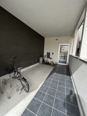 【エントランス】 | サウスモデラート | ※同シリーズ参考画像