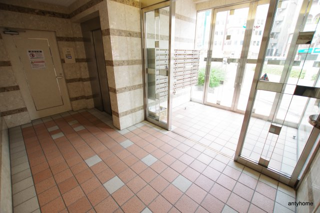 エスリード大阪城北　仲介手数料無料のロビー