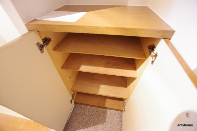 エスリード大阪城北　仲介手数料無料の収納