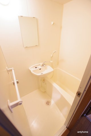 エスリード大阪城北　仲介手数料無料の浴室