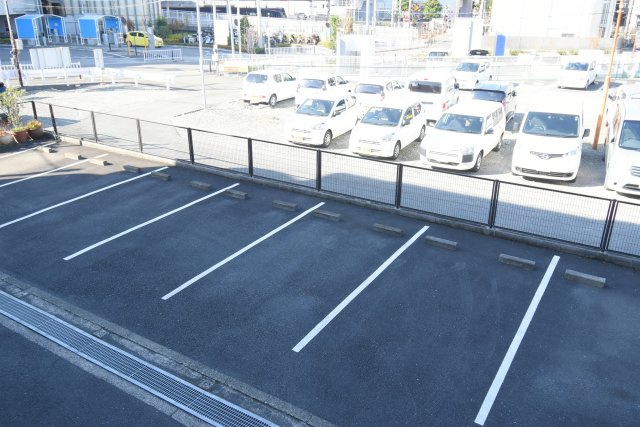 駐車場完備です