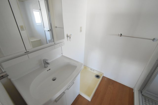 忙しい朝には欠かせない洗面所です