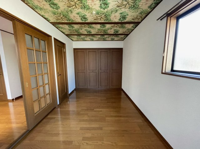 エターナル2の内装