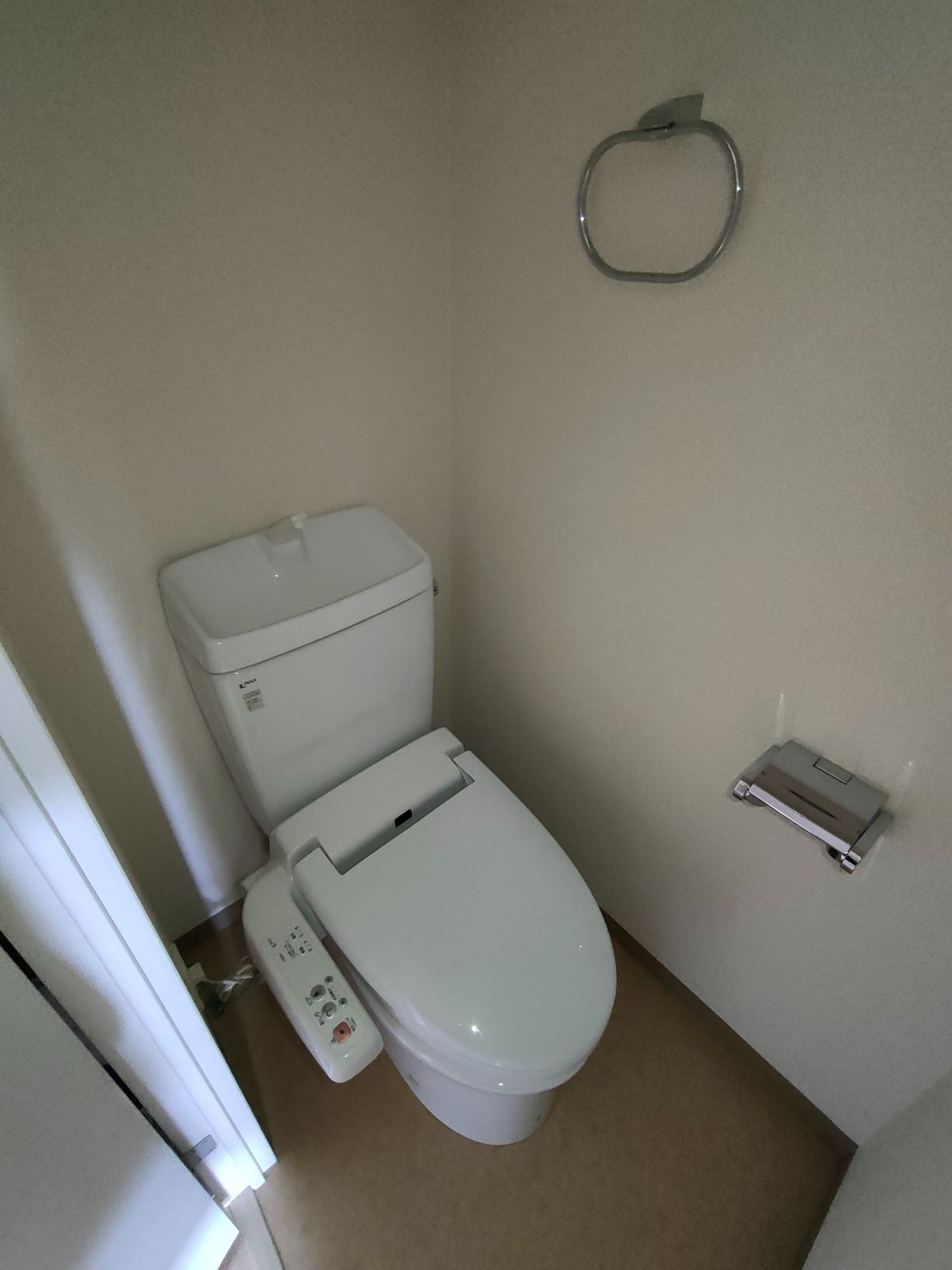 ヴィータローザ東府中のトイレ