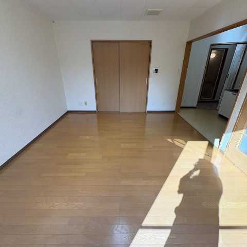 リンクサイドハイツの居間・リビング
