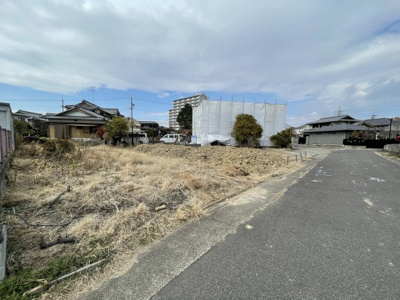 【外観】 |  Cradle garden　守山区瀬古東第５　全１１棟 | 撮影
社長の村田です！
自らプレイヤーとして営業しています
長年の経験と実績から皆様により良いマイホーム購入のご提案をいたします。
住宅ローンの不安や購入後の不安等何でもご相談ください。