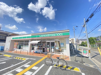 【周辺】 | ローソンストア100柏原安堂町店(コンビニ)まで504m