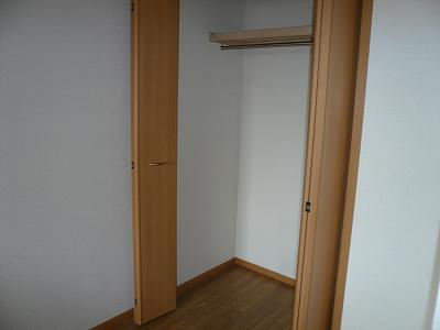 【洋室】 | スペイシア友貴 | 別間取りタイプの写真