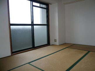【エントランス】 | 別棟の画像