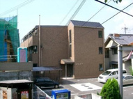 ニドムコートの画像