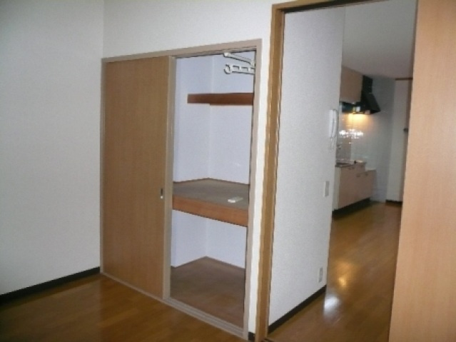 【エントランス】 | ニドムコート