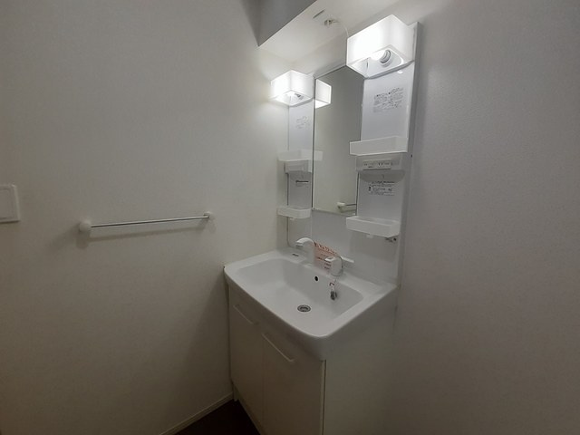 【洗面所】 | Victory円明町