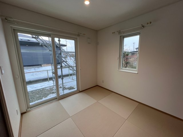 新築建売　盛岡市津志田の和室|お子様の遊び場や休憩スペースにもなる便利な和室。