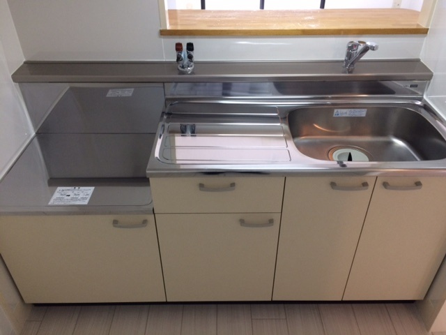 【キッチン】 | ハイグレイス | 同タイプの別部屋写真です。