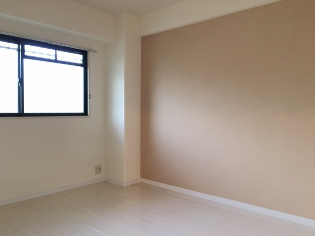 【玄関】 | ハイグレイス | 同タイプの別部屋写真です。