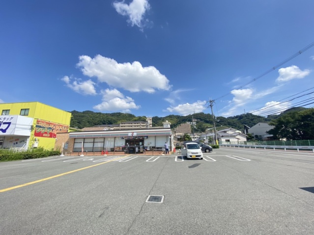 【周辺】 | フラックスヒルズ | セブンイレブン柏原大県4丁目店(コンビニ)まで336m