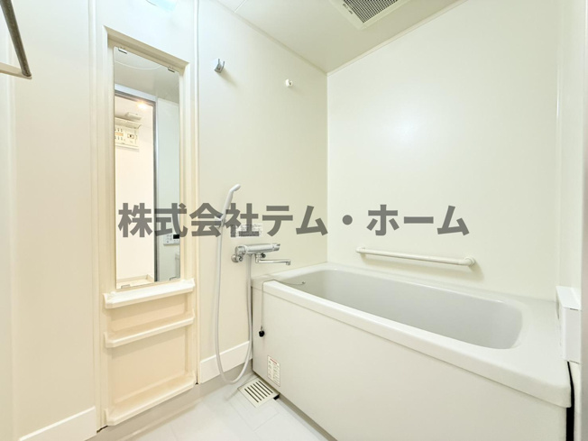 【浴室】 | ブラウベルク法善寺 | サーモスタット混合栓です