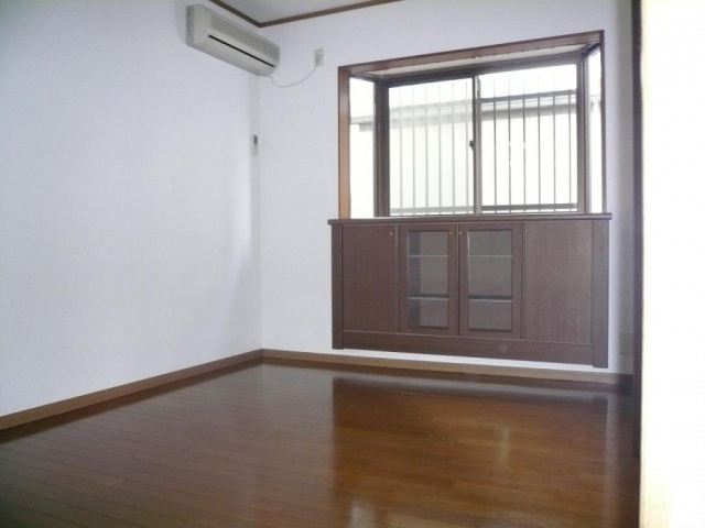 【居間・リビング】 | ハイツエイト