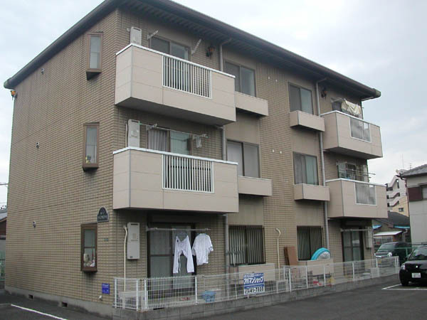 岸和田市上野町西のハイツの外観|きれいな外観です