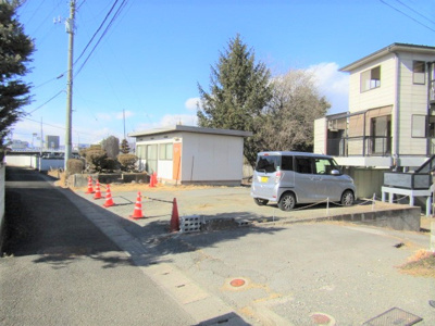 【前面道路含む現地写真】 | 中古戸建　甲府市飯田 | 前面道路含む現地写真です