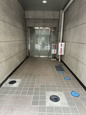 コンドミニアム大森のエントランス