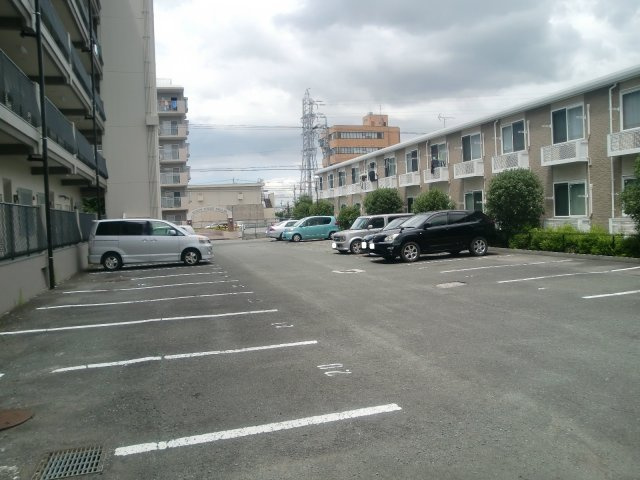 【駐車場】 | ユトリロ下地3 | （※写真はイメージです、現況優先となります）