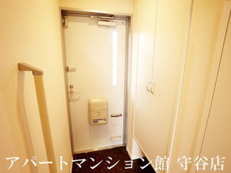 【玄関】 | レオネクストヴェルヴェデーレⅡ