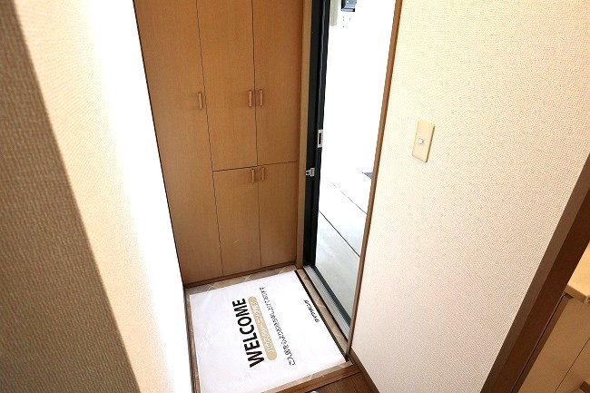 グレース新町の玄関