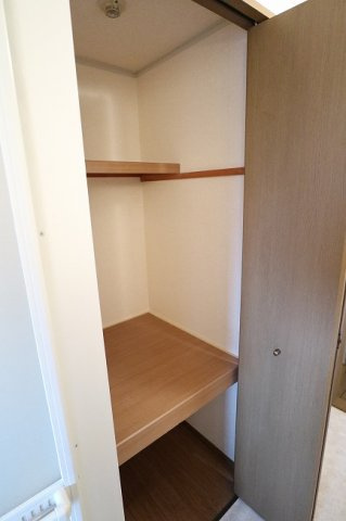 グレース新町の収納