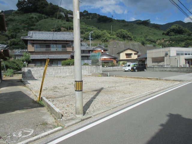 【前面道路含む現地写真】の画像