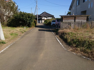 【前面道路含む現地写真】