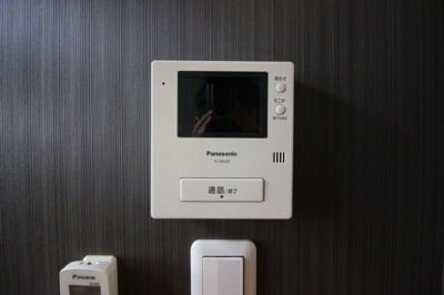 【セキュリティ】 | アンピオ吉塚弐番館 | 別号室の写真になります。現況優先。