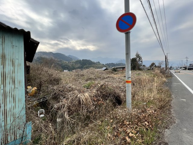 西条市小松町明穂土地【3,487】697.56坪の外観