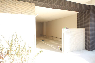 【駐車場】 | ジアコスモ難波南