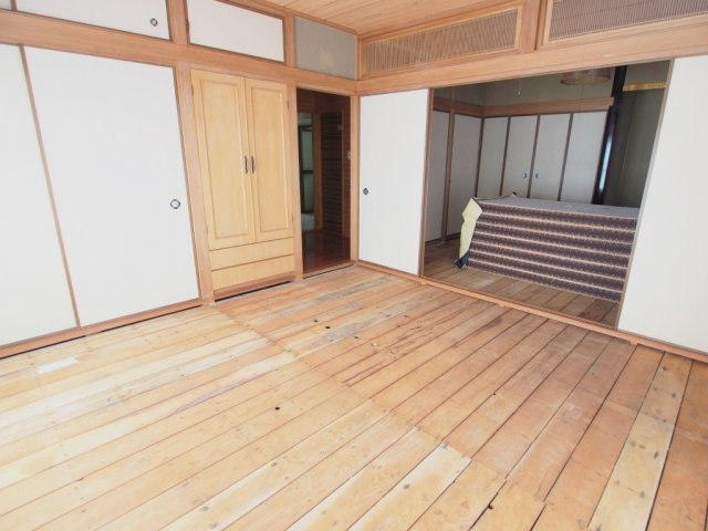 平原一戸建の収納