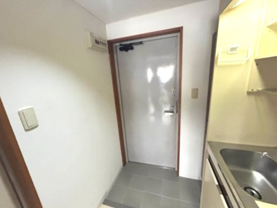 【玄関】 | リヴァ・フィールド