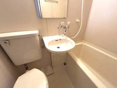 【洗面所】 | リヴァ・フィールド