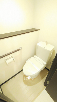 【トイレ】 | ヴィラージュ | 反転タイプ
※参考写真