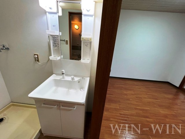 ナカスギマンションの洗面所