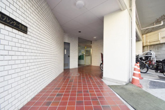 【エントランス】 | エントランス