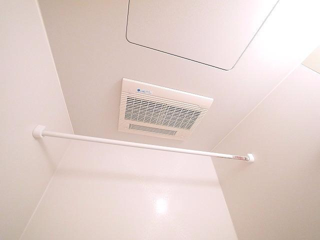 セレーノ東生駒Ｂ棟の設備|あると便利な浴室乾燥付き