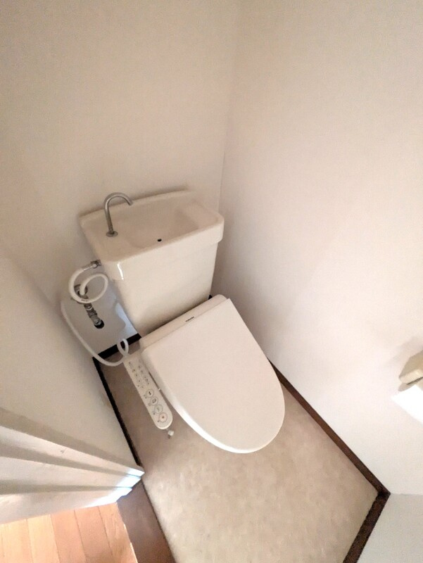 テラス-8のトイレ