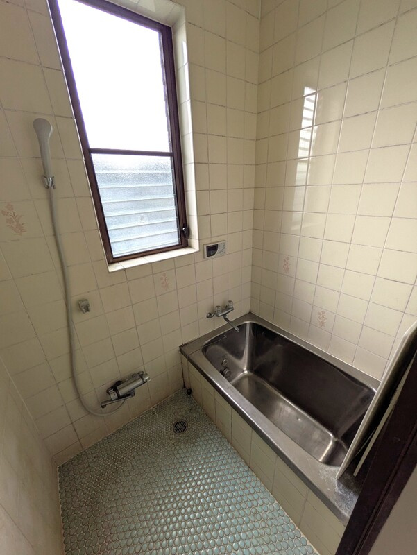 テラス-8の浴室