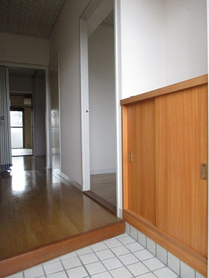 【玄関】 | アメニティ東津田