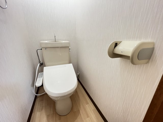 フローラル上越のトイレ